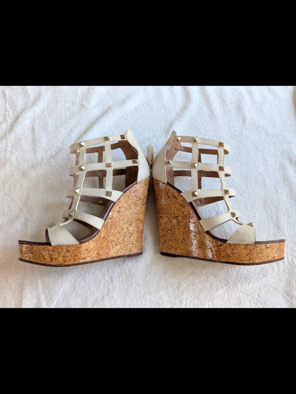 Valentino Garavani Cream Leather Rockstud Platform Wedges